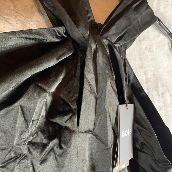 Hugo BOSS Women's Datinar Dress 12 Black Twist Neck Sleeveless Satin Top Stretch - Picture 4 of 12